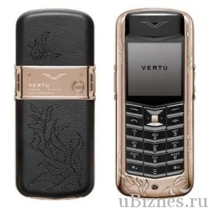 Vertu Constellation Vivre Black стоит 5900 евро
