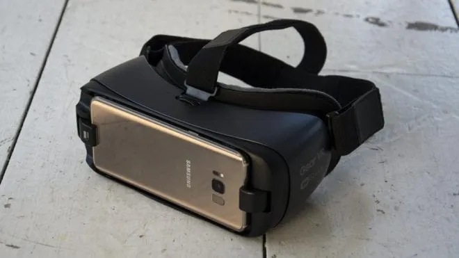 https://cdn1.expertreviews.co.uk/sites/expertreviews/files/styles/er_main_wide/public/2018/07/samsung_gear_vr_review_2017.jpg?itok=V0zVpwO_