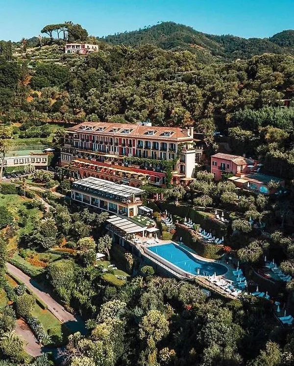 Тяжелый люкс: 5 самых роскошных отелей в мире
