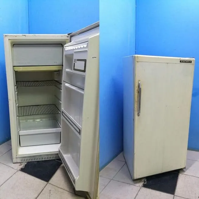 Советский холодильник Бирюса