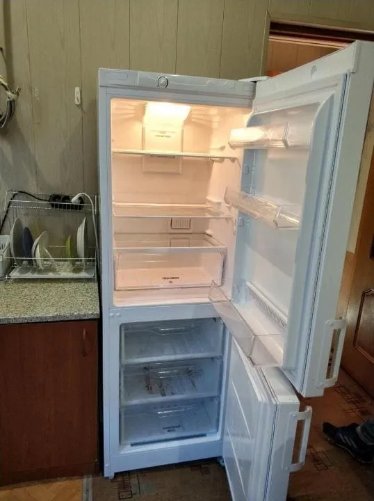 Двухкамерные холодильники Dexp